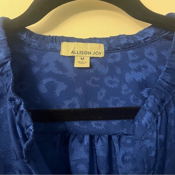 Royal Blue Satin Finish Leopard Texture Print Oversized Blouse Top Size M - Picture 5 of 6